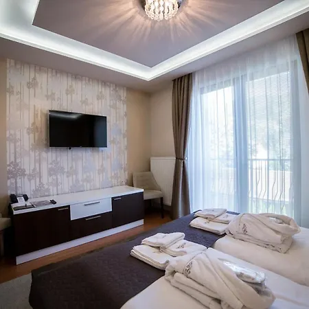 Hotel Daro 3*