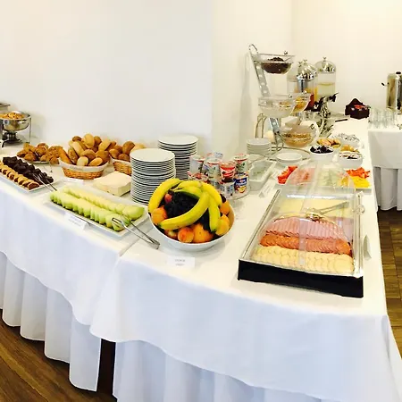 Hotel Daro 3*